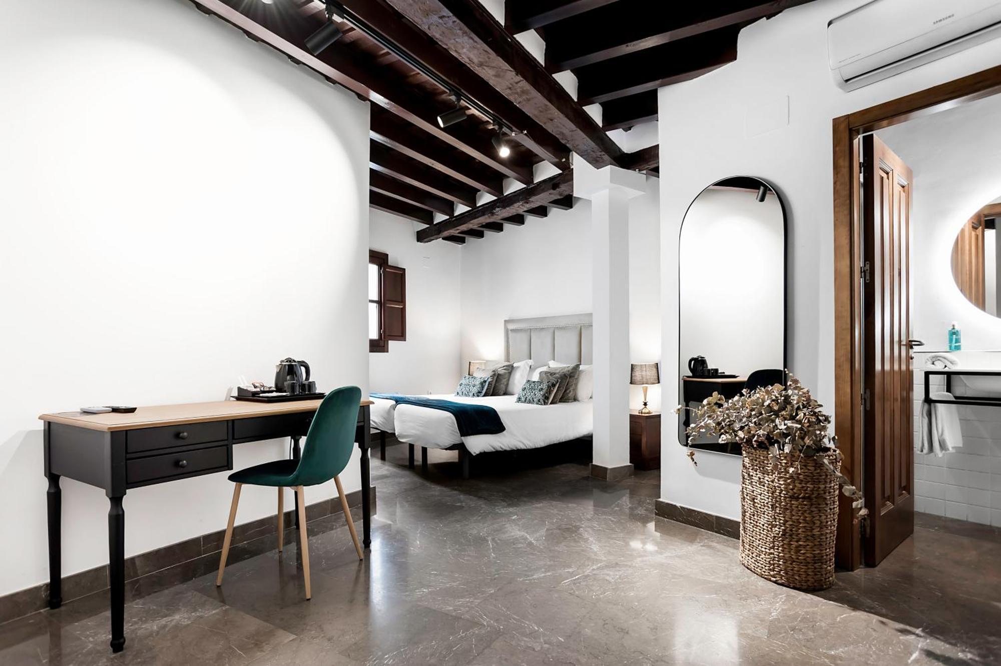 Hotel Mercader De Sedas Granada Eksteriør bilde