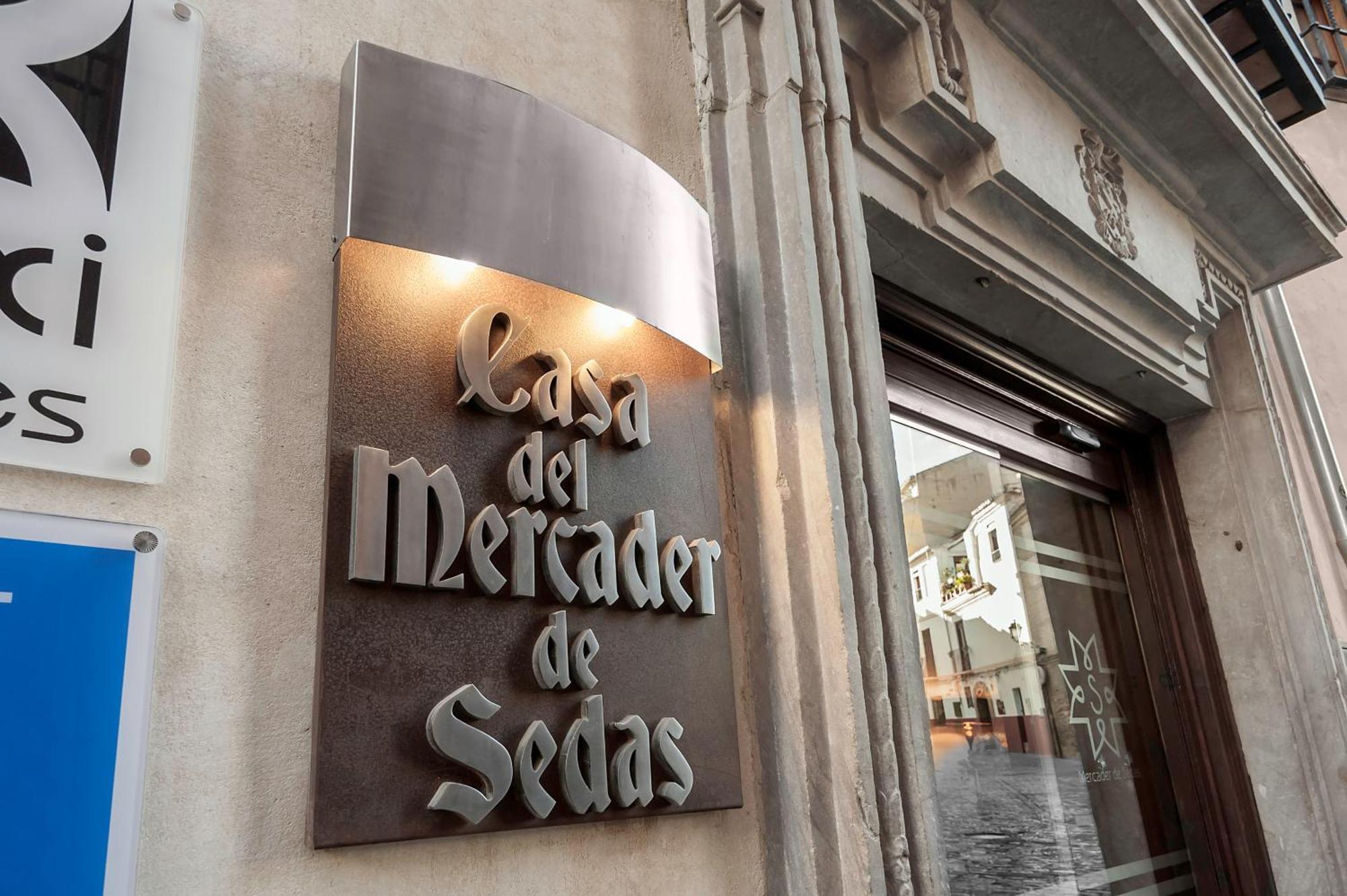 Hotel Mercader De Sedas Granada Eksteriør bilde