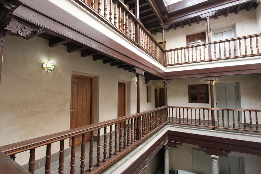 Hotel Mercader De Sedas Granada Eksteriør bilde